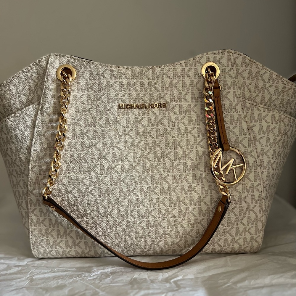 Nwt Michael kors purse